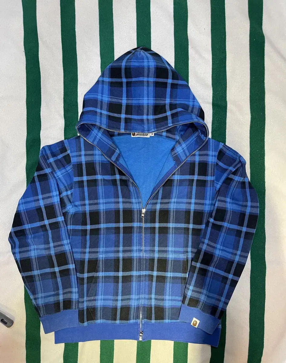 Vape Frannell Hoodie Zip-Up Size Medium