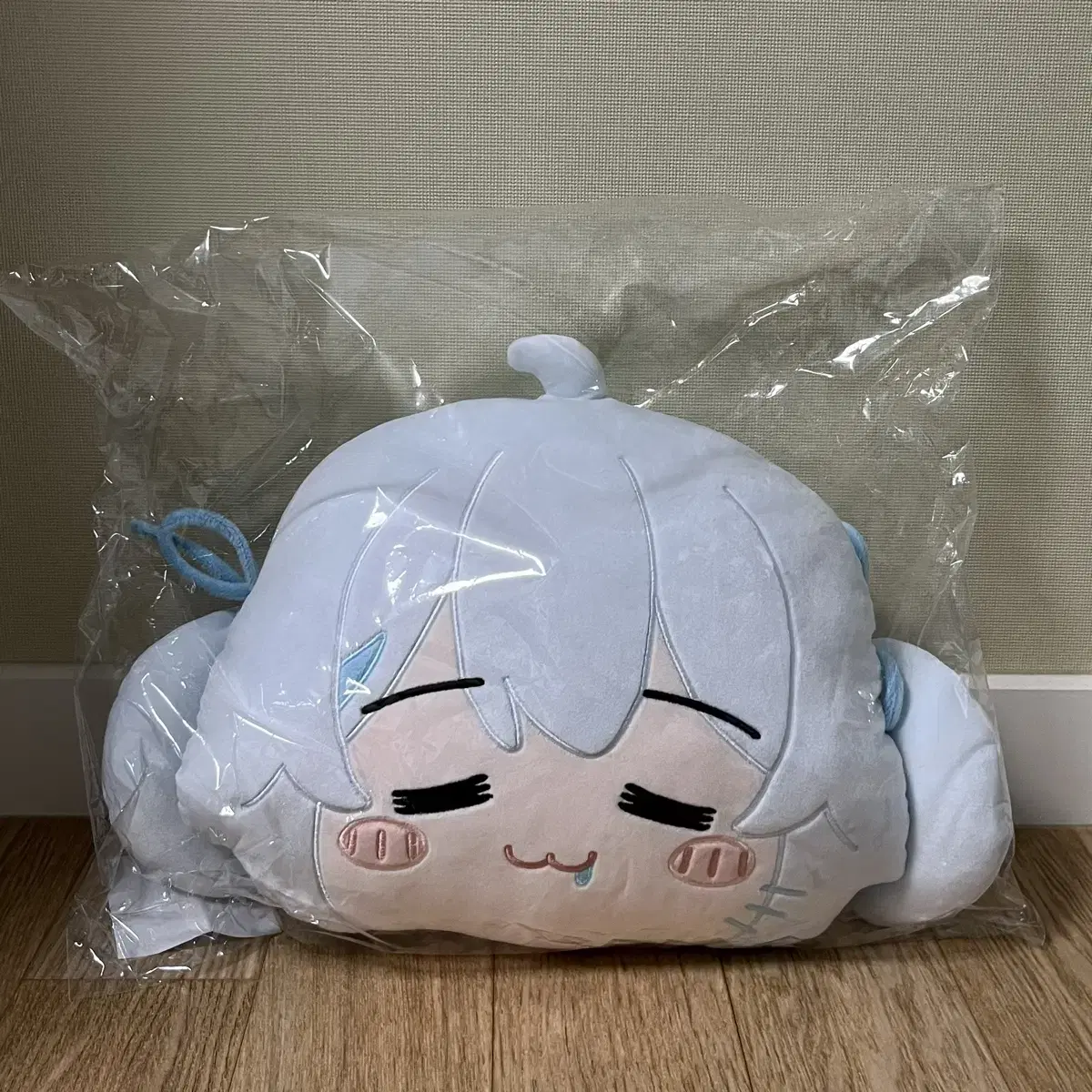 Unsealed) ISEGYE IDOL Kosegu Cushion