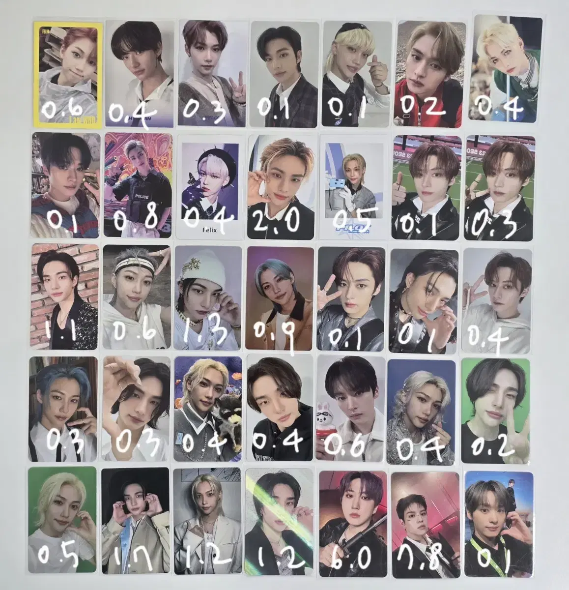 skz photocard wts (felix hyunjin lee know changbin seungmin han jisung)