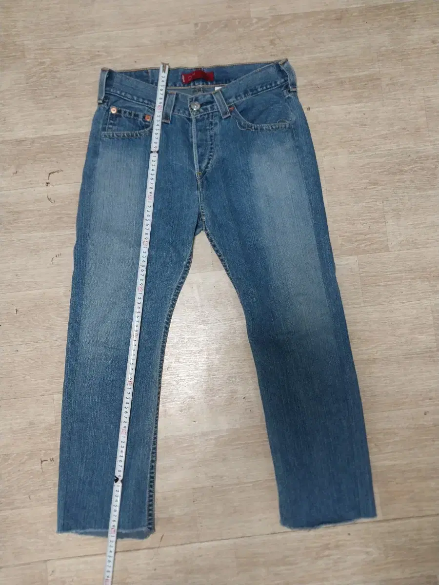 Levi's) Jeans 32