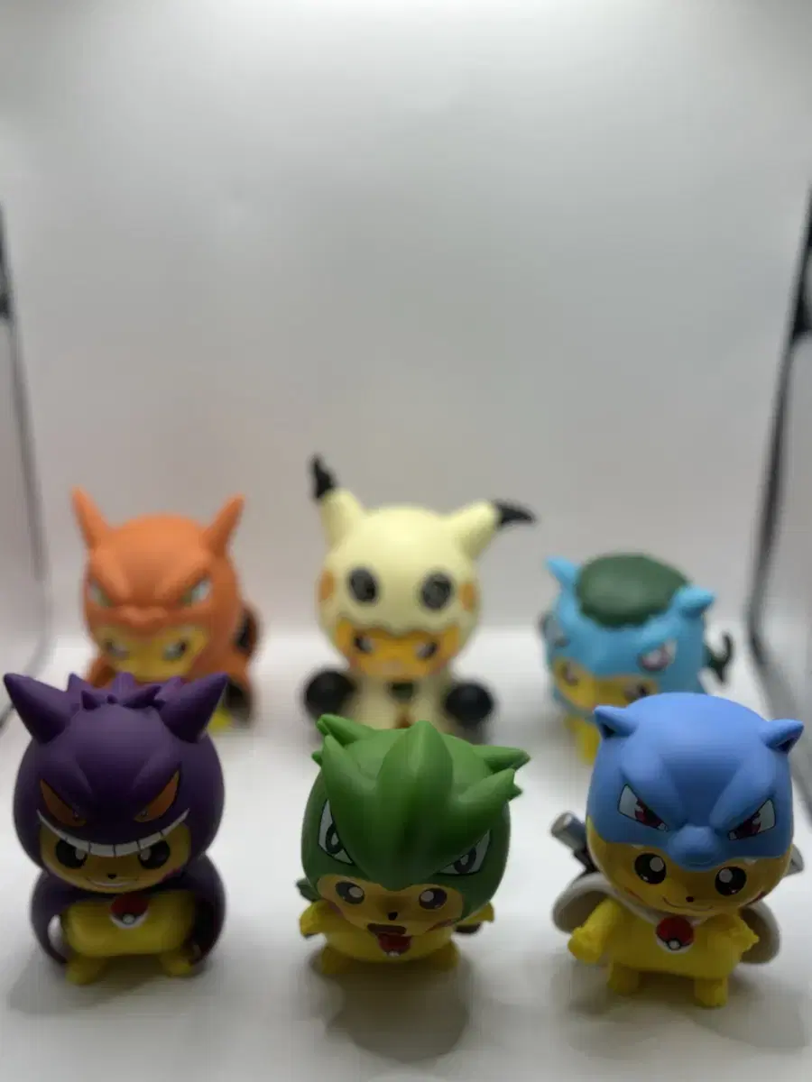 Pokemon Pikachu (Pancho Chuu) 6pcs Resin Statue