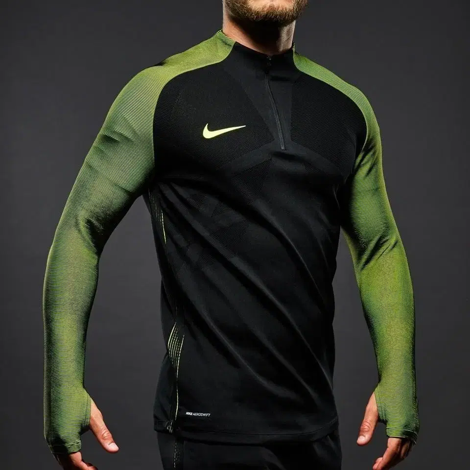 Nike Performance Half-Zip Knit (XL)