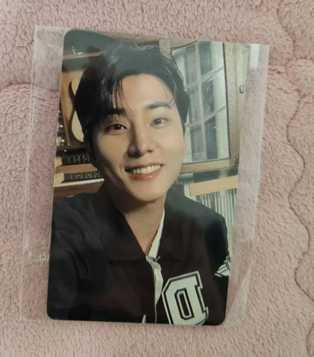 Unsealed day 6 Young K pop up Online Photocard