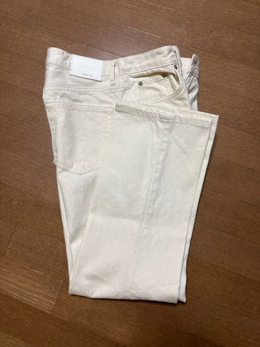 Branded 51007 Hishitomo Natural Cream Jin Size 28