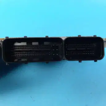 기아 K5 ECU 모듈 39138-2G020 / 39108-2G020