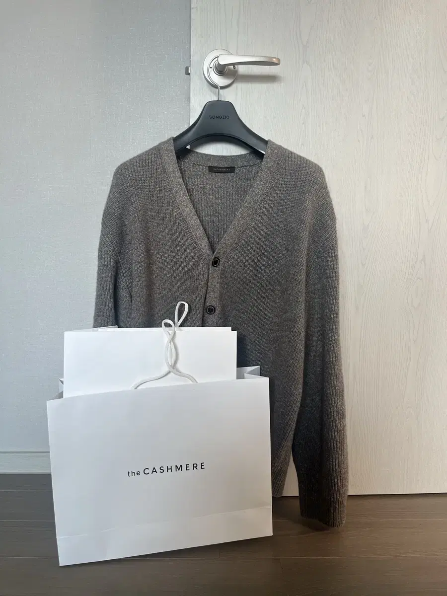 The Cashmere Men's 24FW Cardigan