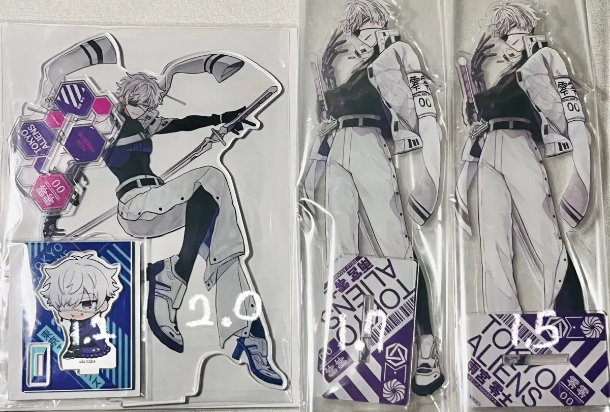 Toei Tokyo Alien's Amamiya Reiji Battle Suit Big acrylic stand SD