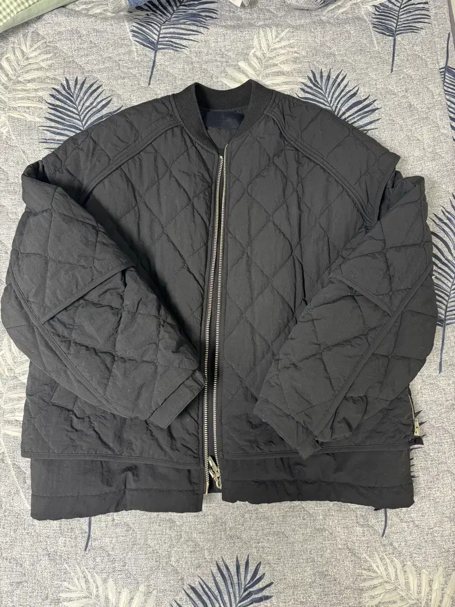 [48] Junji 22FW Qualtech Bomber