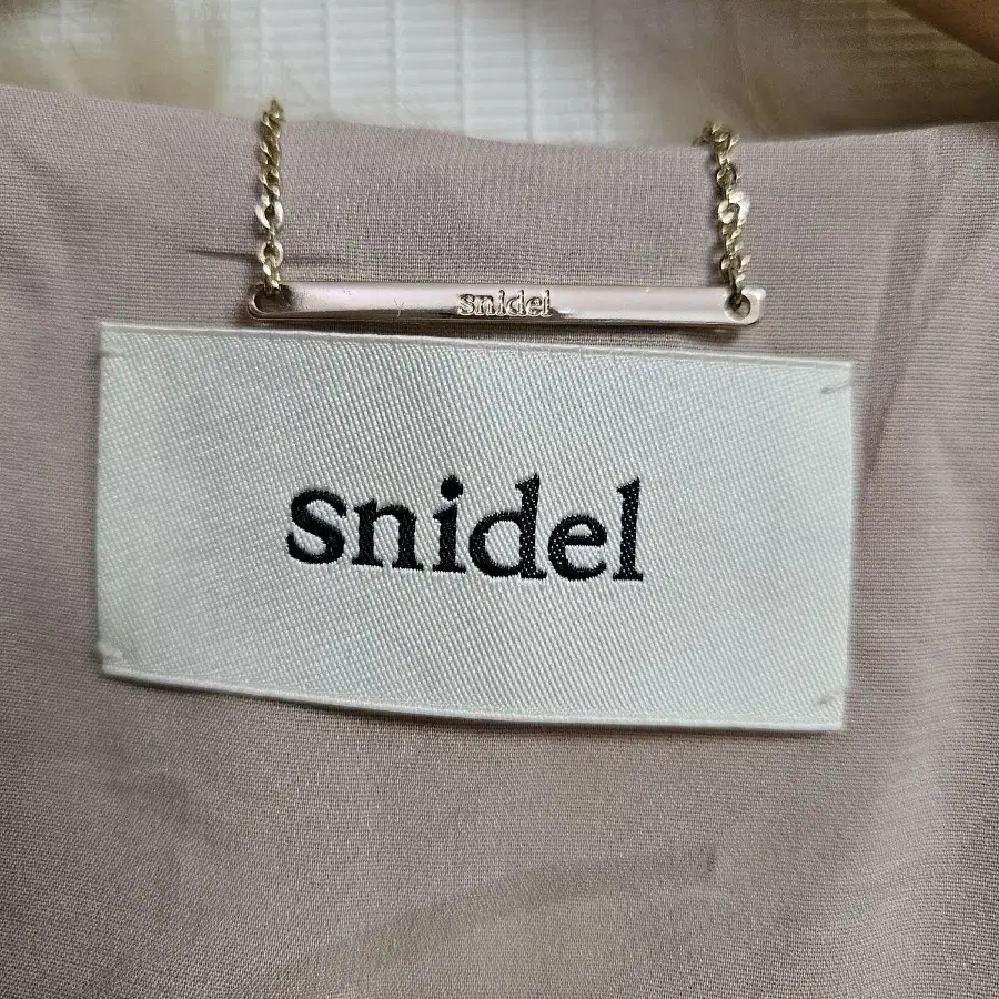 Snidel 스나이델 래빗 퍼자켓