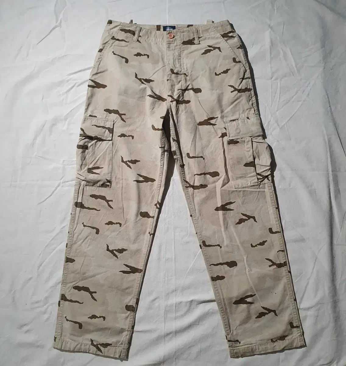 (34) Old Stussy Ripstop Camo Pants