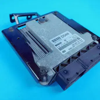 기아 스포티지 R ECU 모듈 39100-2F500 /391002F500