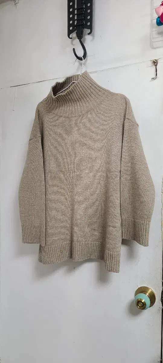 Unisex Knit F