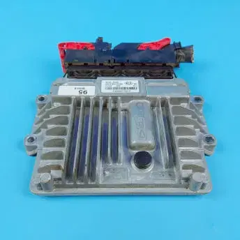 기아 봉고3 ECU 모듈 39104-4X950 / 391044X950