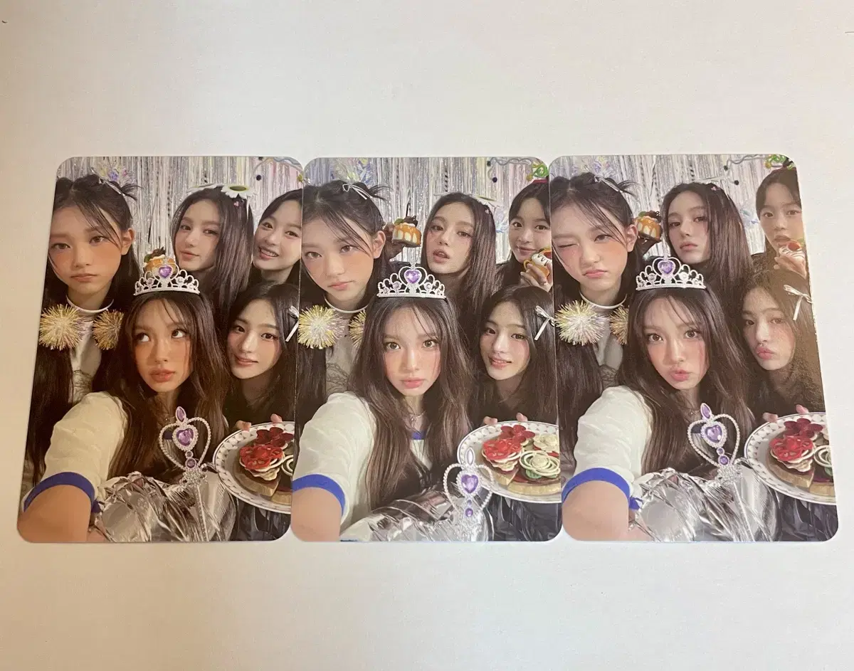 New Jeans 2024 Season's Greetings group photocard bulk