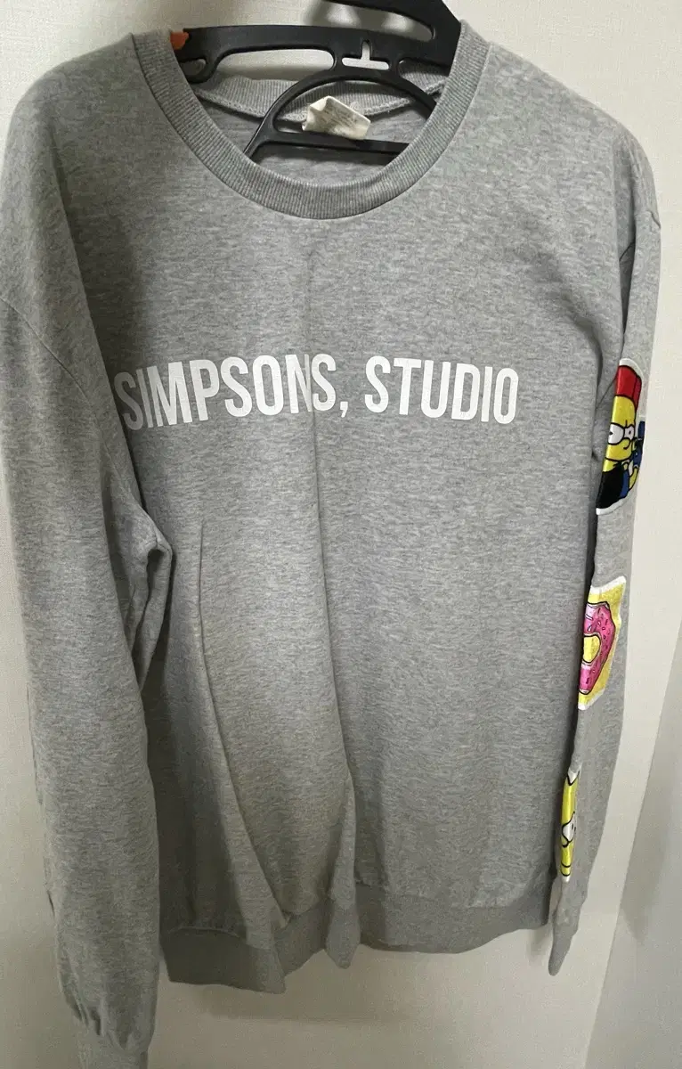 Quick sale Simpsons Studio Man to Man Freesize