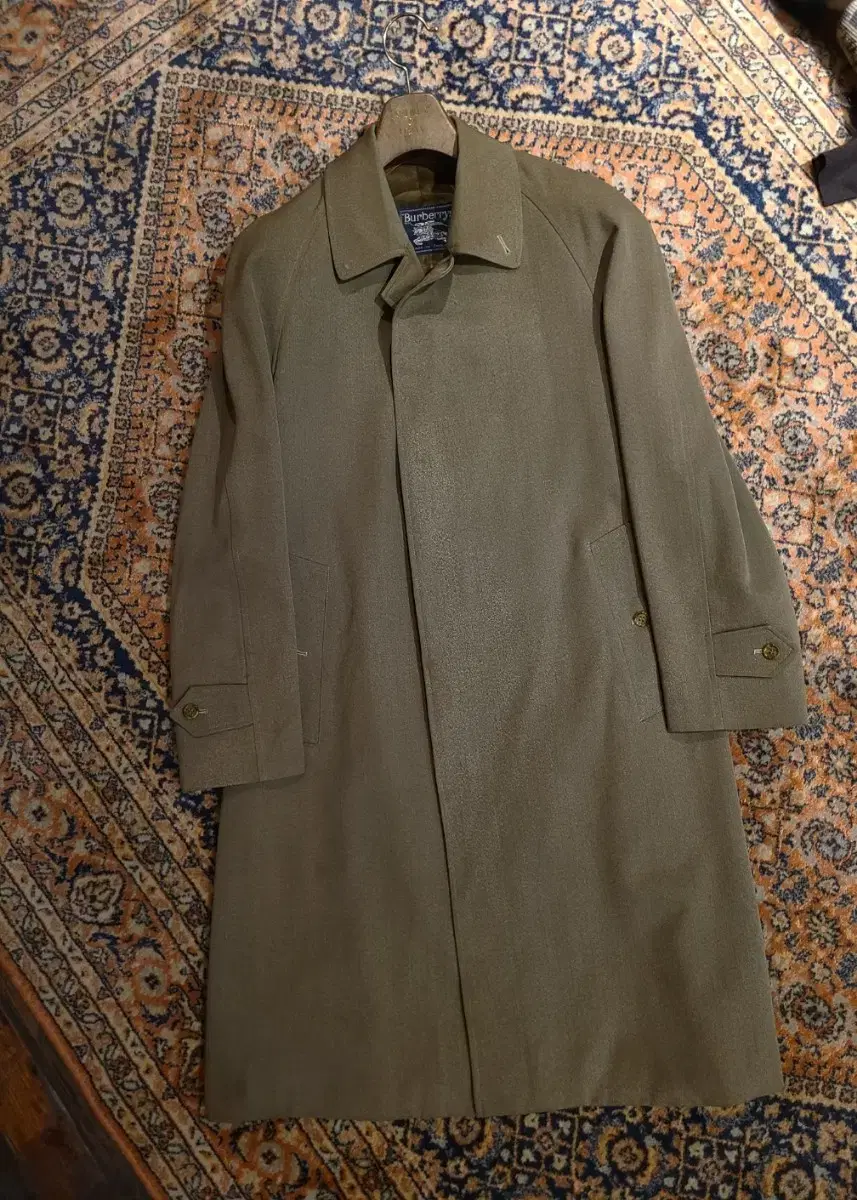 Burberry Covertwool Raglan Coat