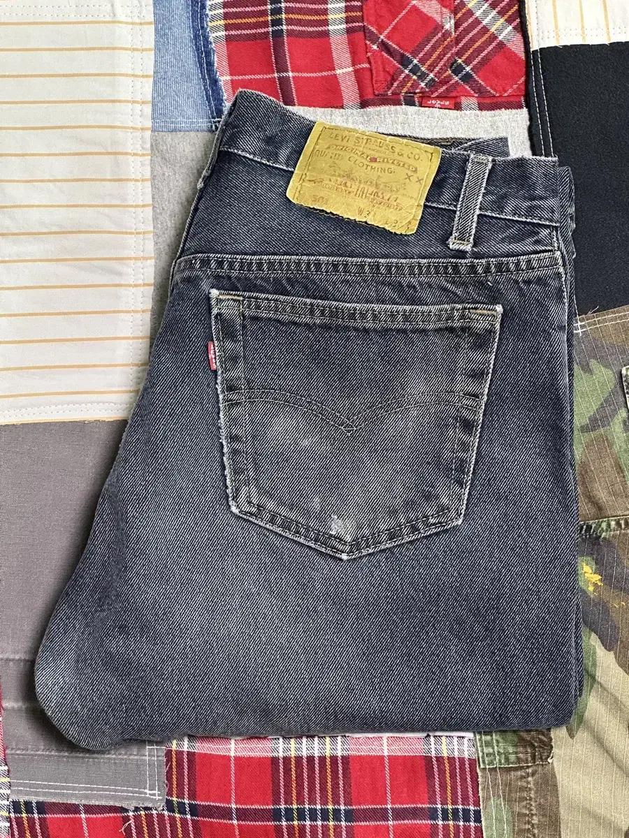 90s USA Levi's 501 (33x30)