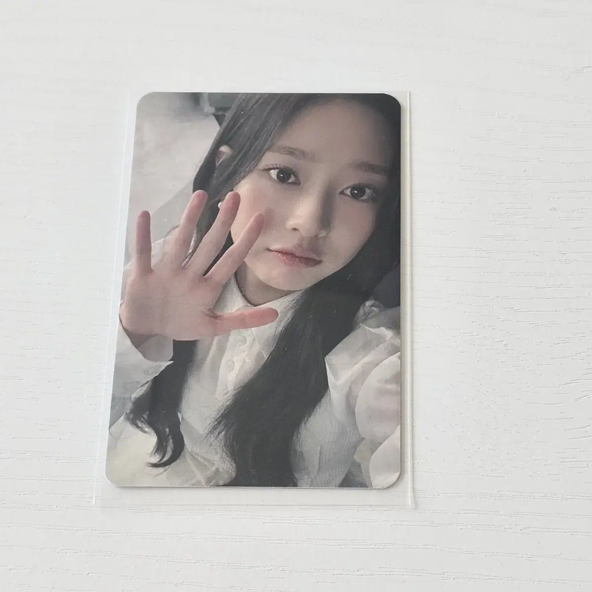 Minjoo Kim fanmeeting photocard minju poca