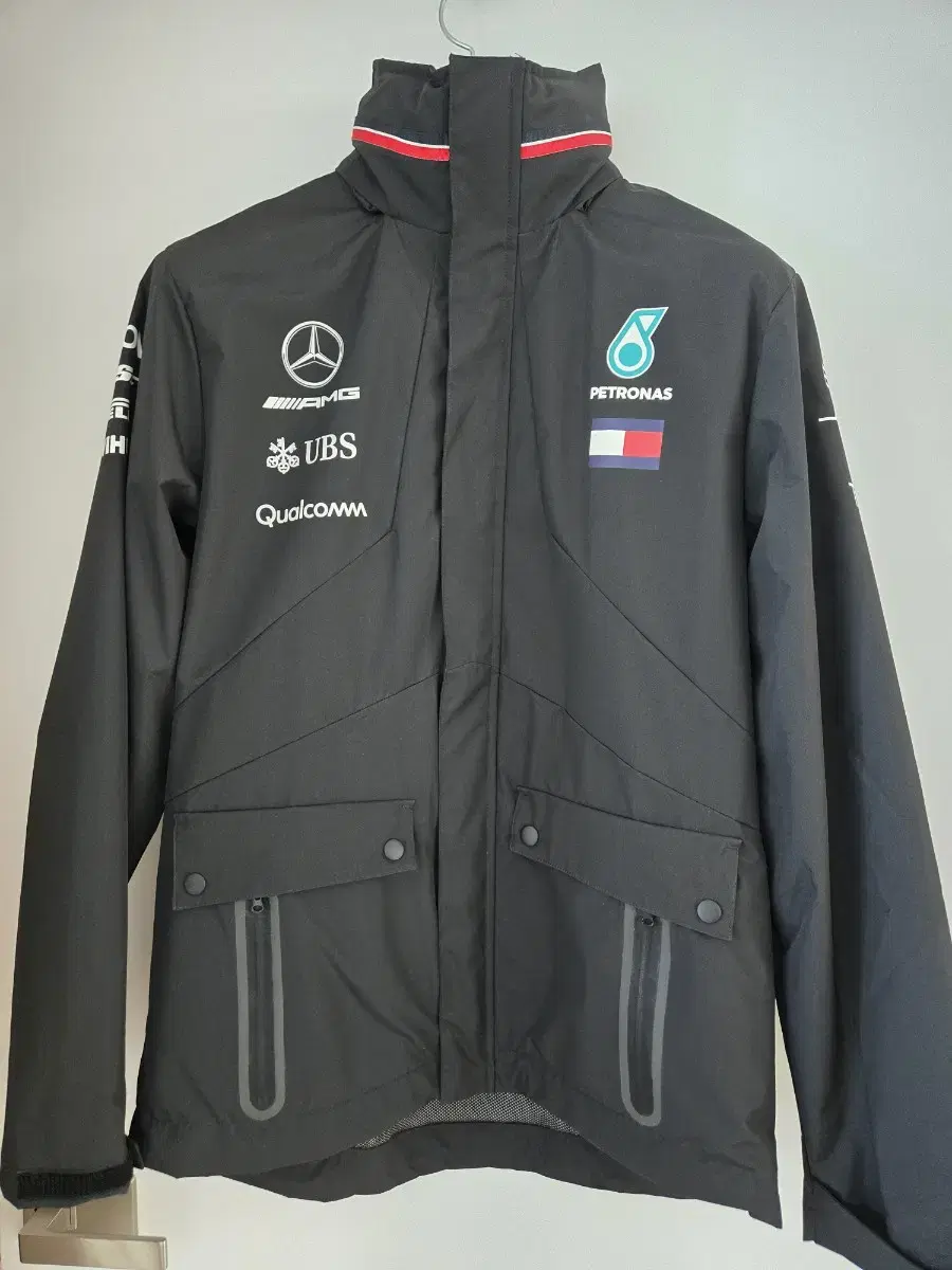 Mercedes-Benz Petronas Racing Team Windbreaker Waterproof (Unworn)