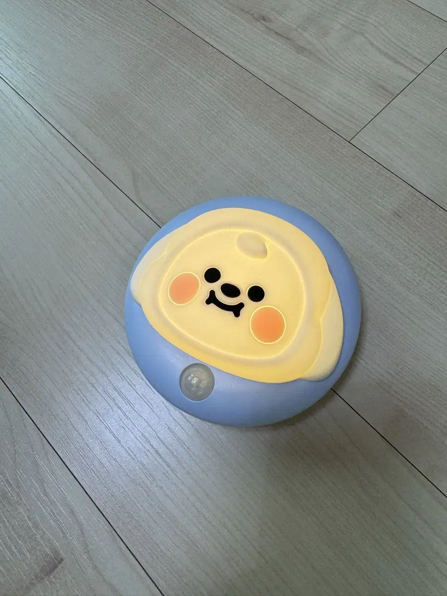 Bt21 chimi sensor light bts jimin