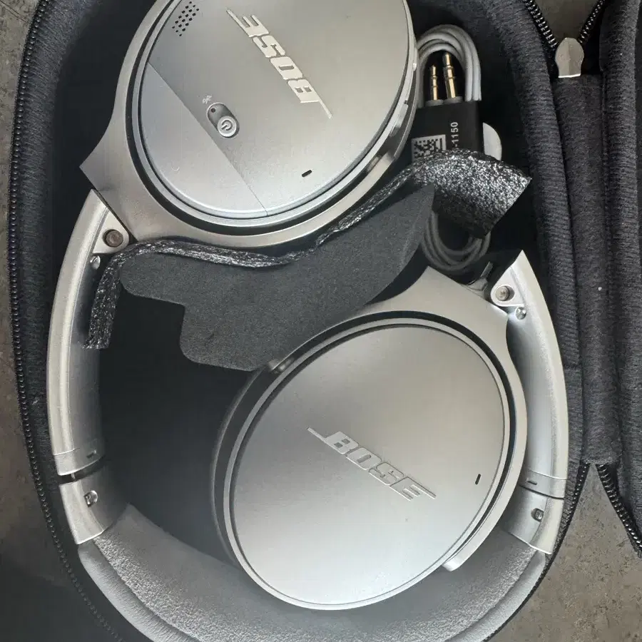 보스 QC35 2