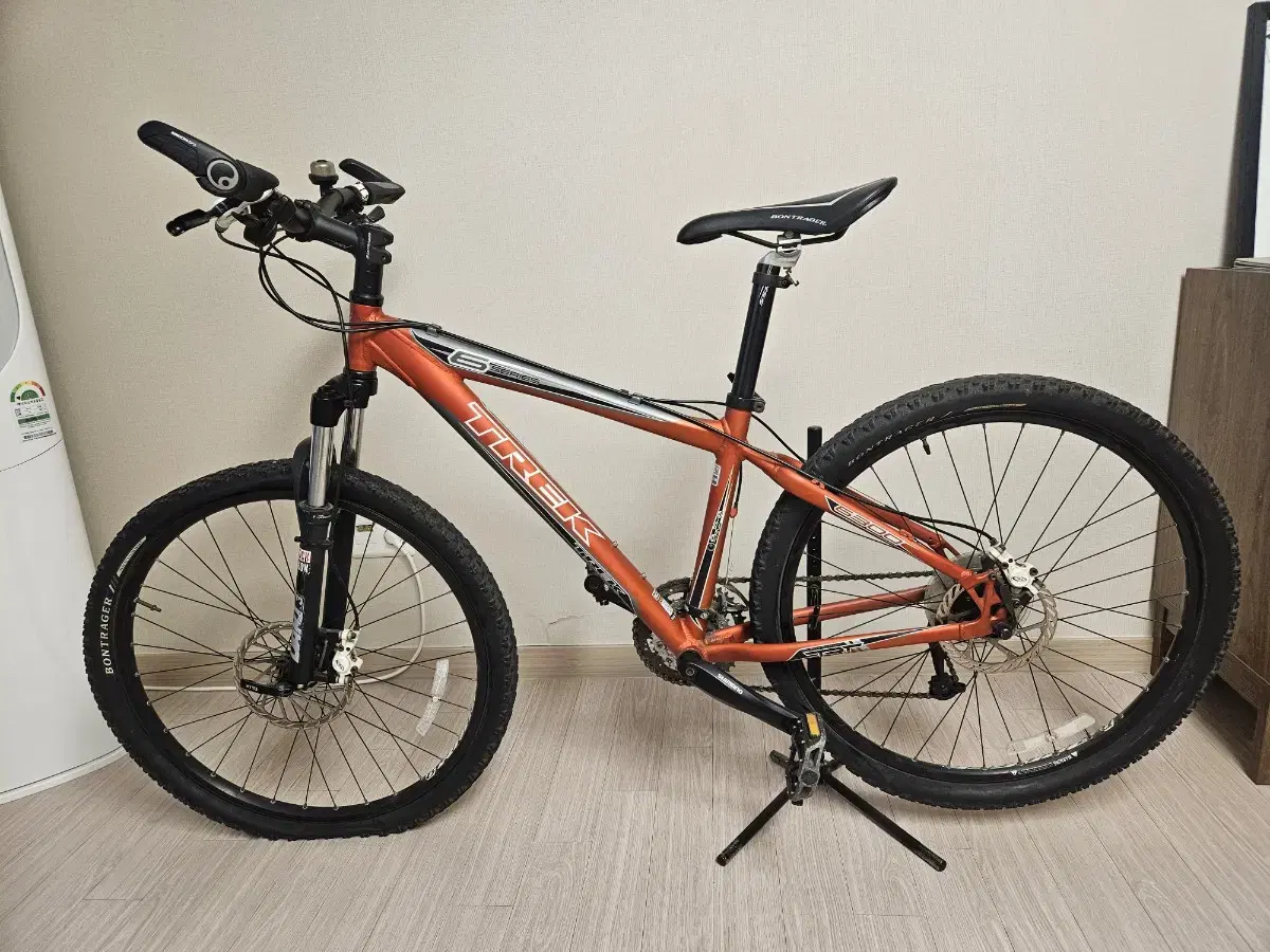 트렉 6300 MTB 자전거 15.5"(에르곤gp3 그립 장착)