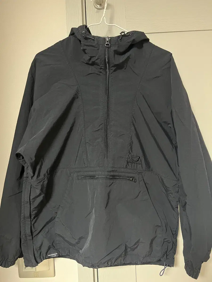 New Balance Anorak Windbreaker M