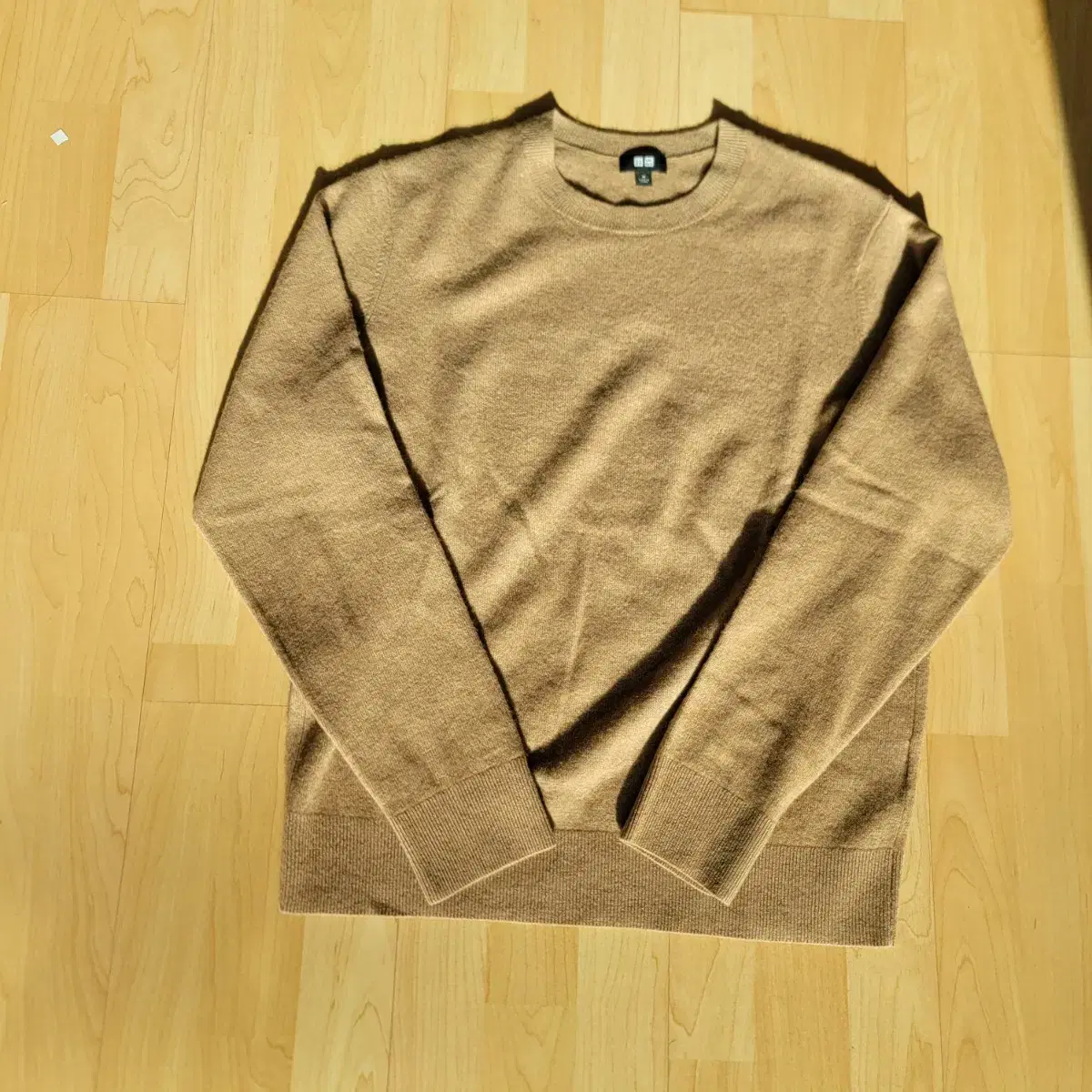 Uniqlo Cashmere knit for Men