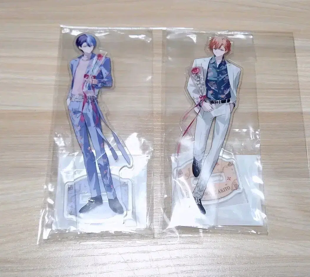 Selling Pseudo thanksgiving acrylic studs (Touya,Akito)