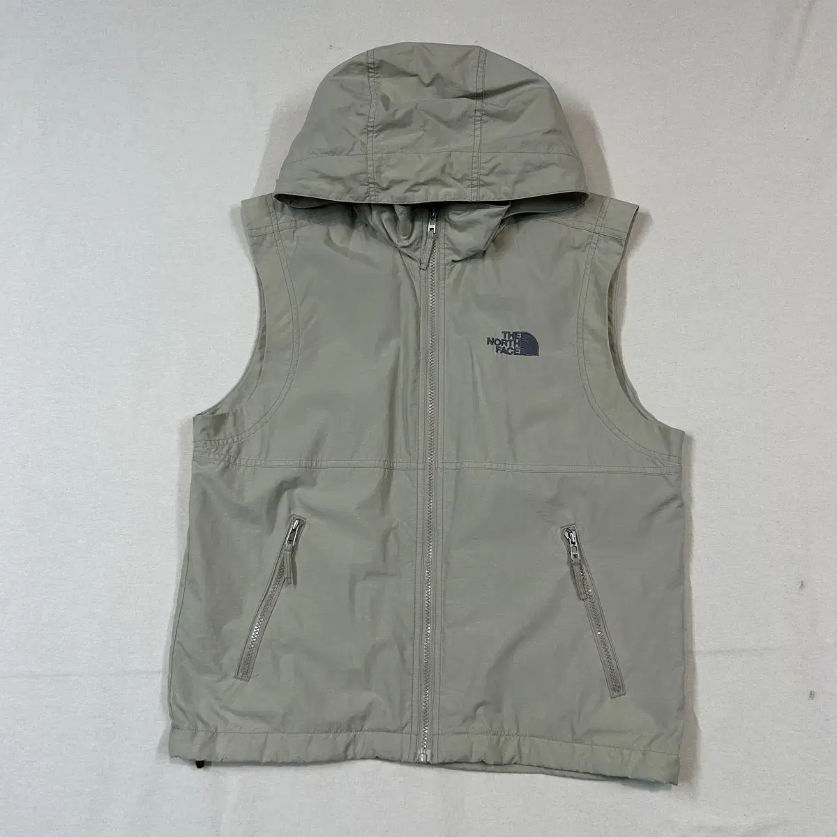 M) The North Face Outdoor Windbreaker Vest Best Hidden Hood