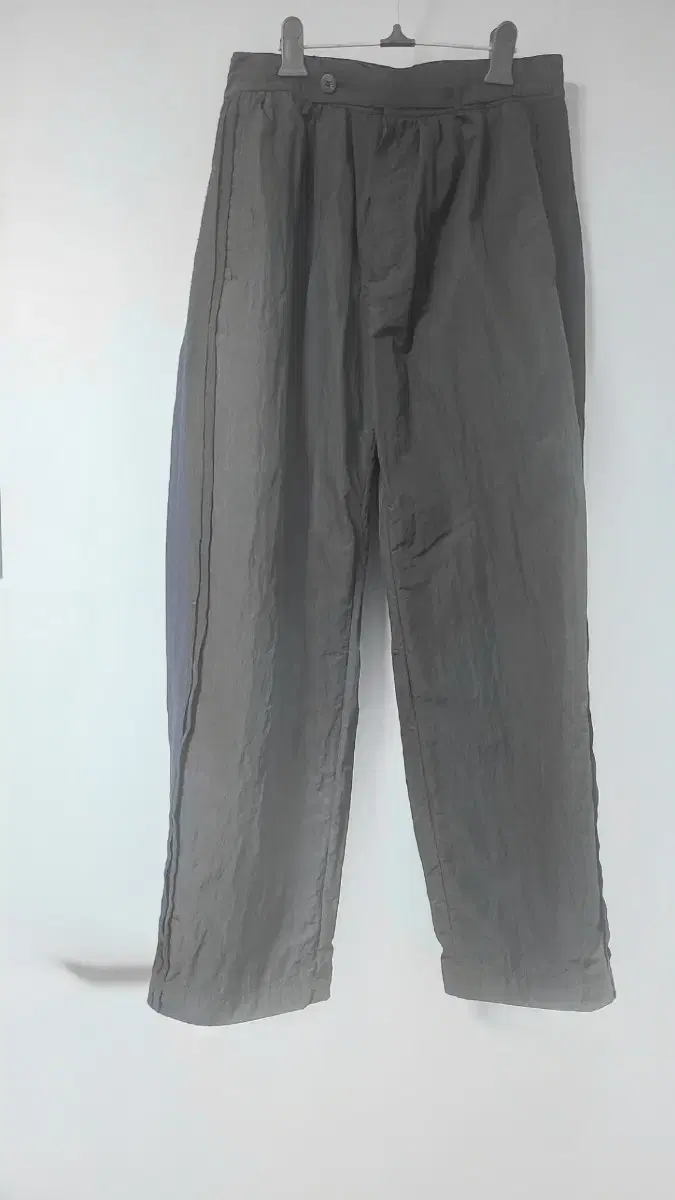 [3] Polyester nylon lew pants (dark navy)