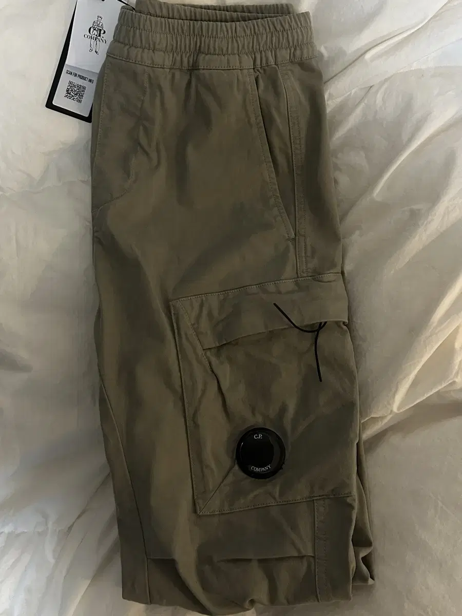 [80(44)] CP Company 24FW Cargo Pants New