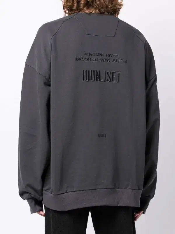 JUN.J Junji graphic loose-fitting man-to-man T-shirt hooded knit jacket WOOYOUNG MI