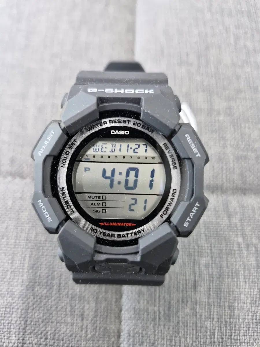 Gishak Clock GD-010-1DR