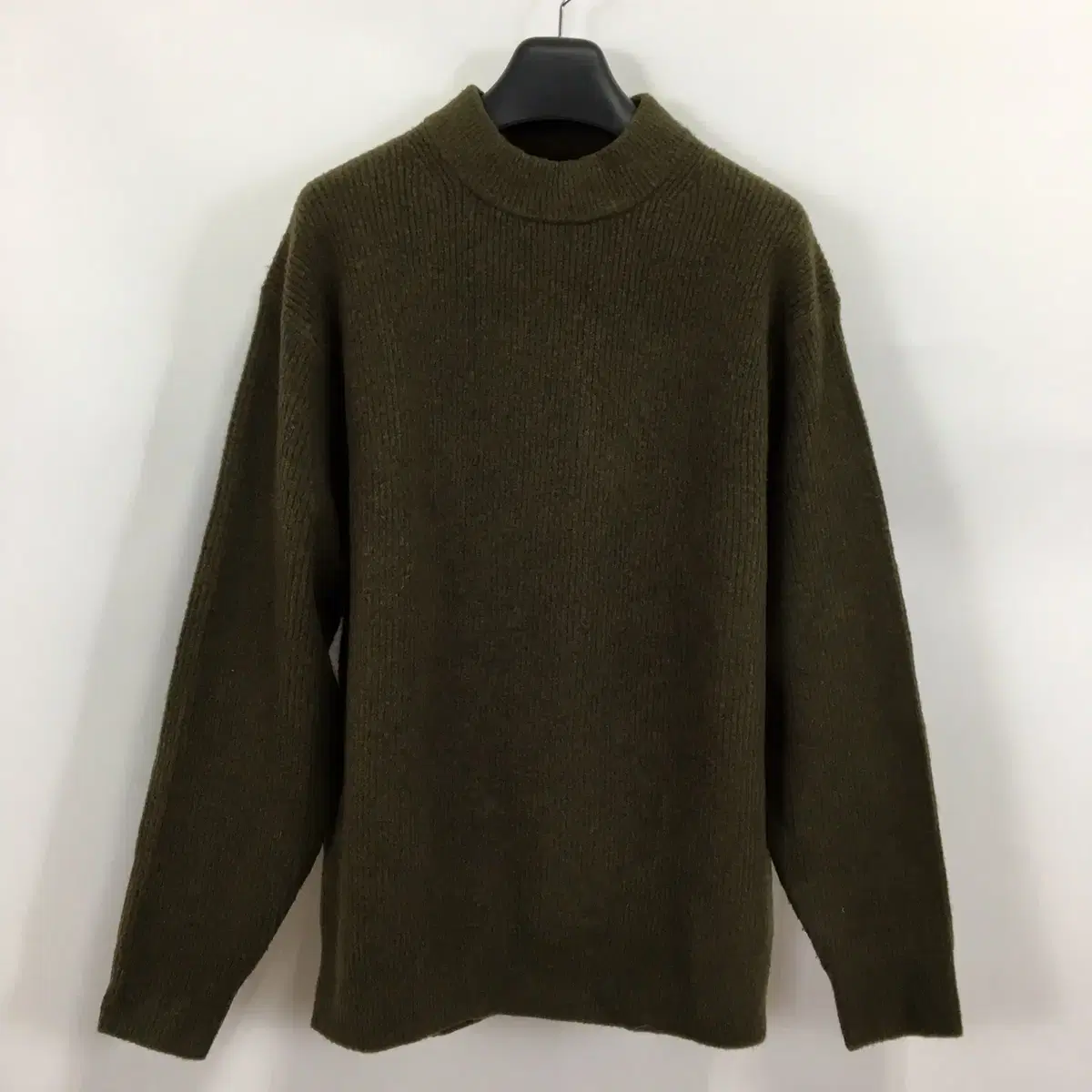 Uniqlo Mockneck Knit XL