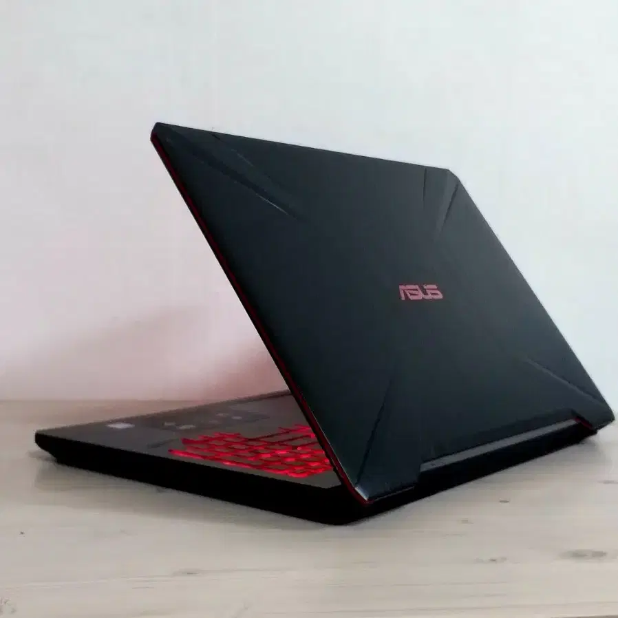 ASUS TUF 게이밍 노트북 FX504GM / GTX1060 / A급