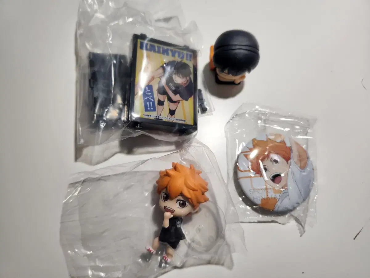 Haikyuu Gacha bulk wts Look behind Unemutan hinata Kageyama