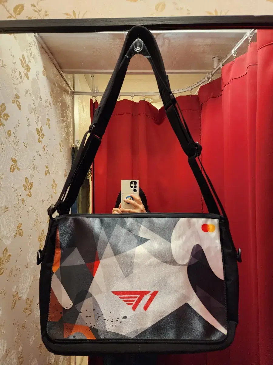 T1 X MASTERCARD] Derby Bag