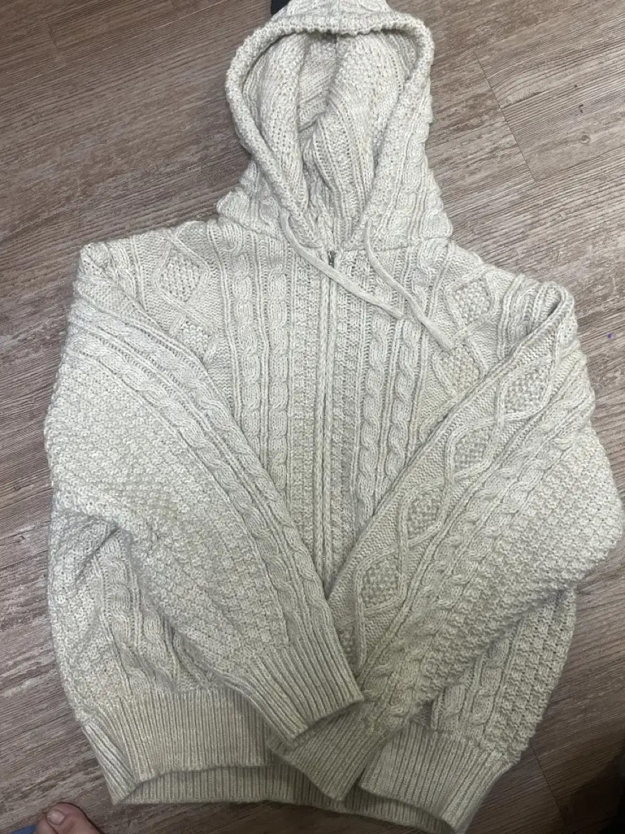 Trillion Knit Zip-up XL