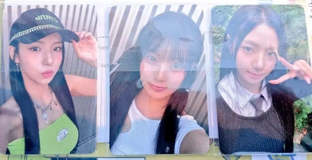 ODD YOUTH broadcast photocard