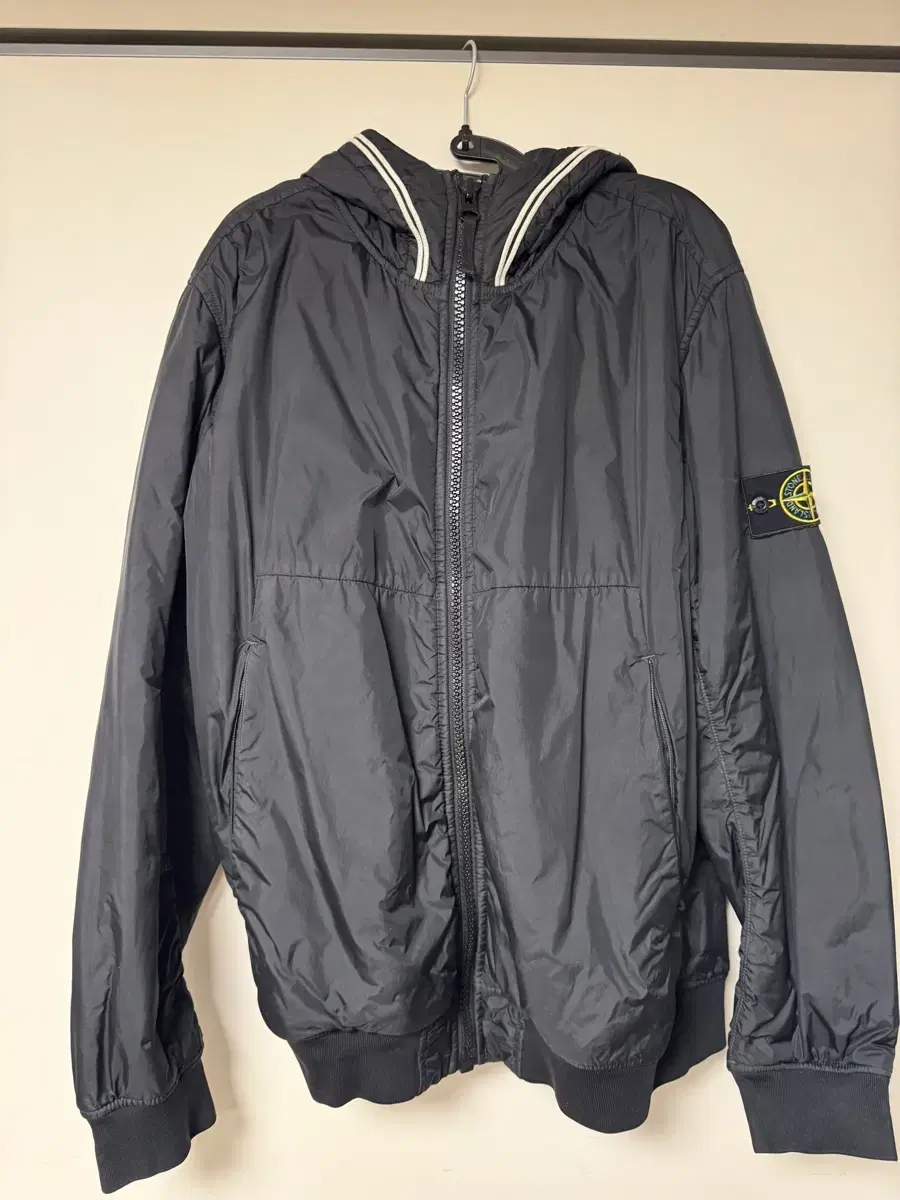 Stone Island Crinklapse Primarope Lightweight Padding L