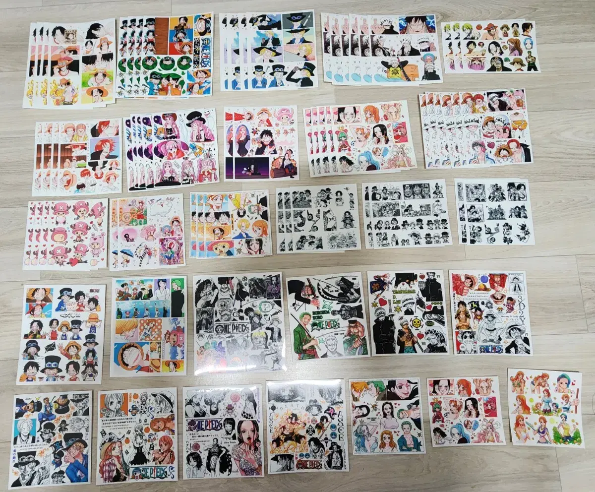 ONEPIECE Super Quality Anime Insta photocard postcard bulk Sell by Owner