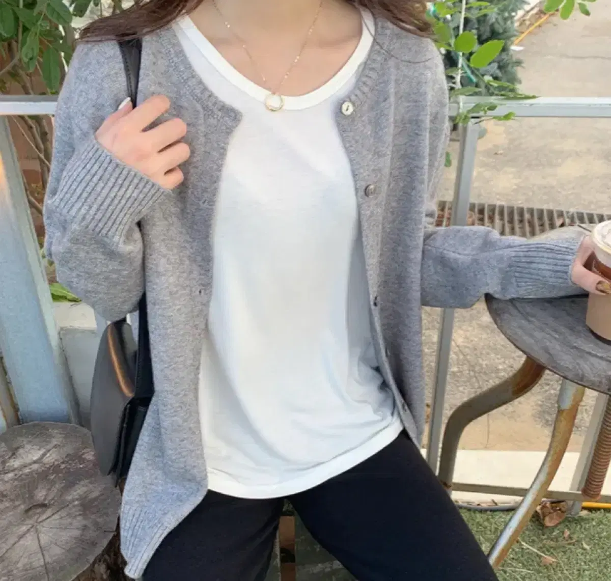 Soft Daily Round Neck Loose Fit Knit Cardigan