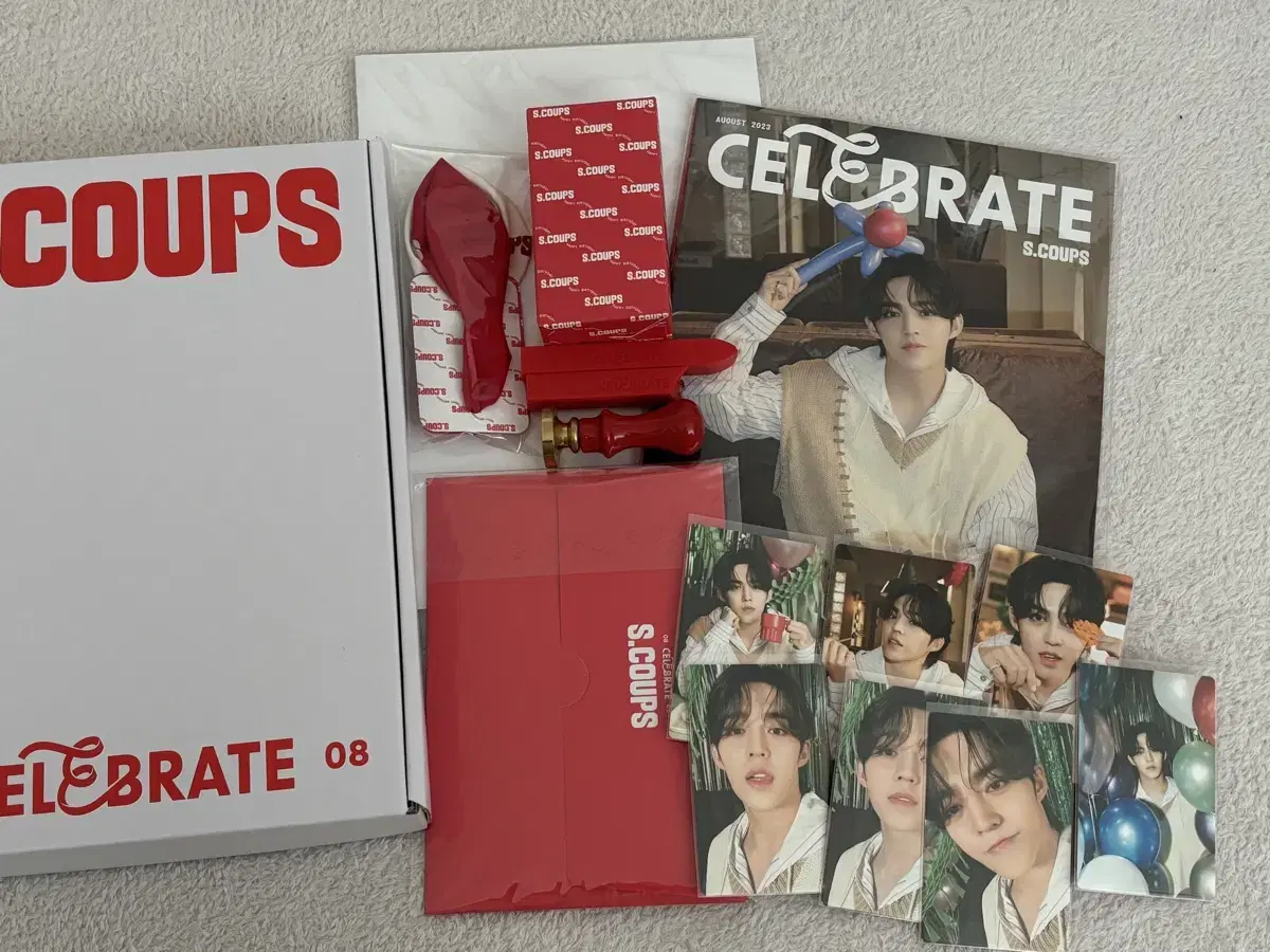 Seventeen s.coups wts a birthday box