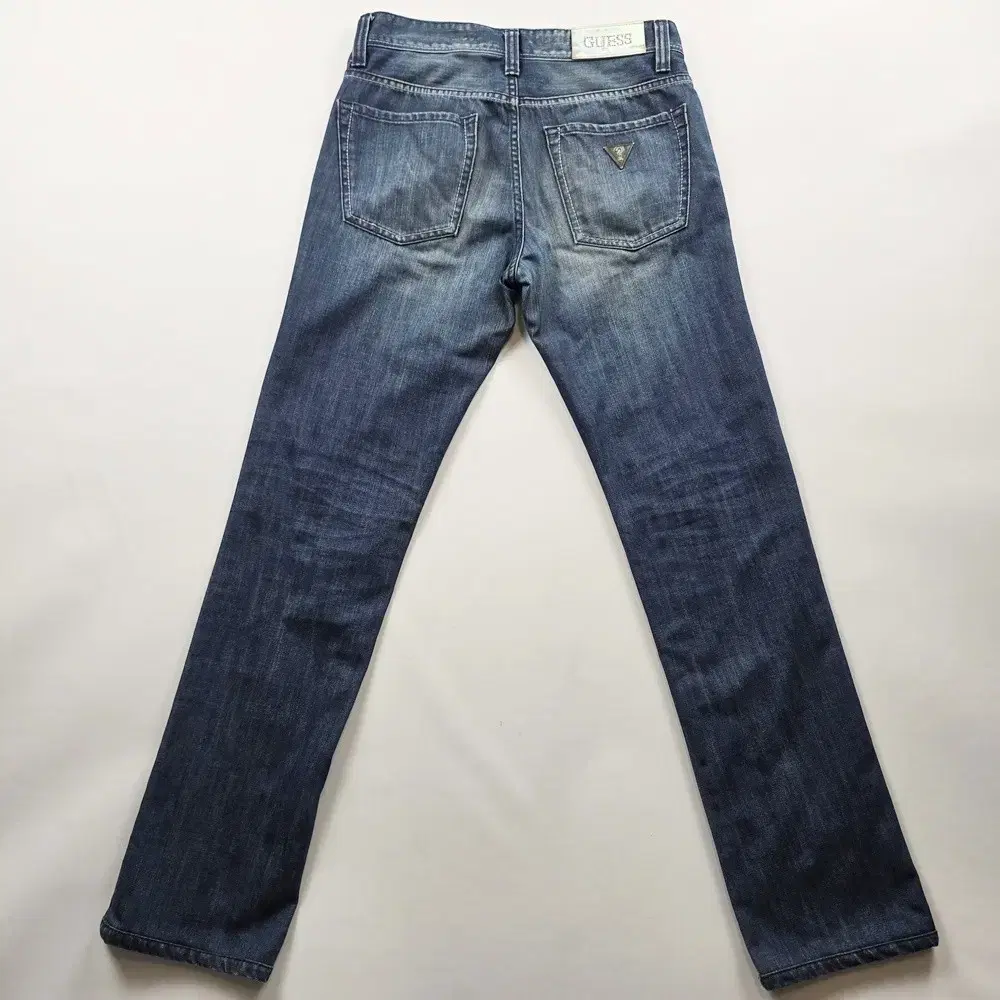 Gess Jeans Slim Wash Size 30 NO.7279