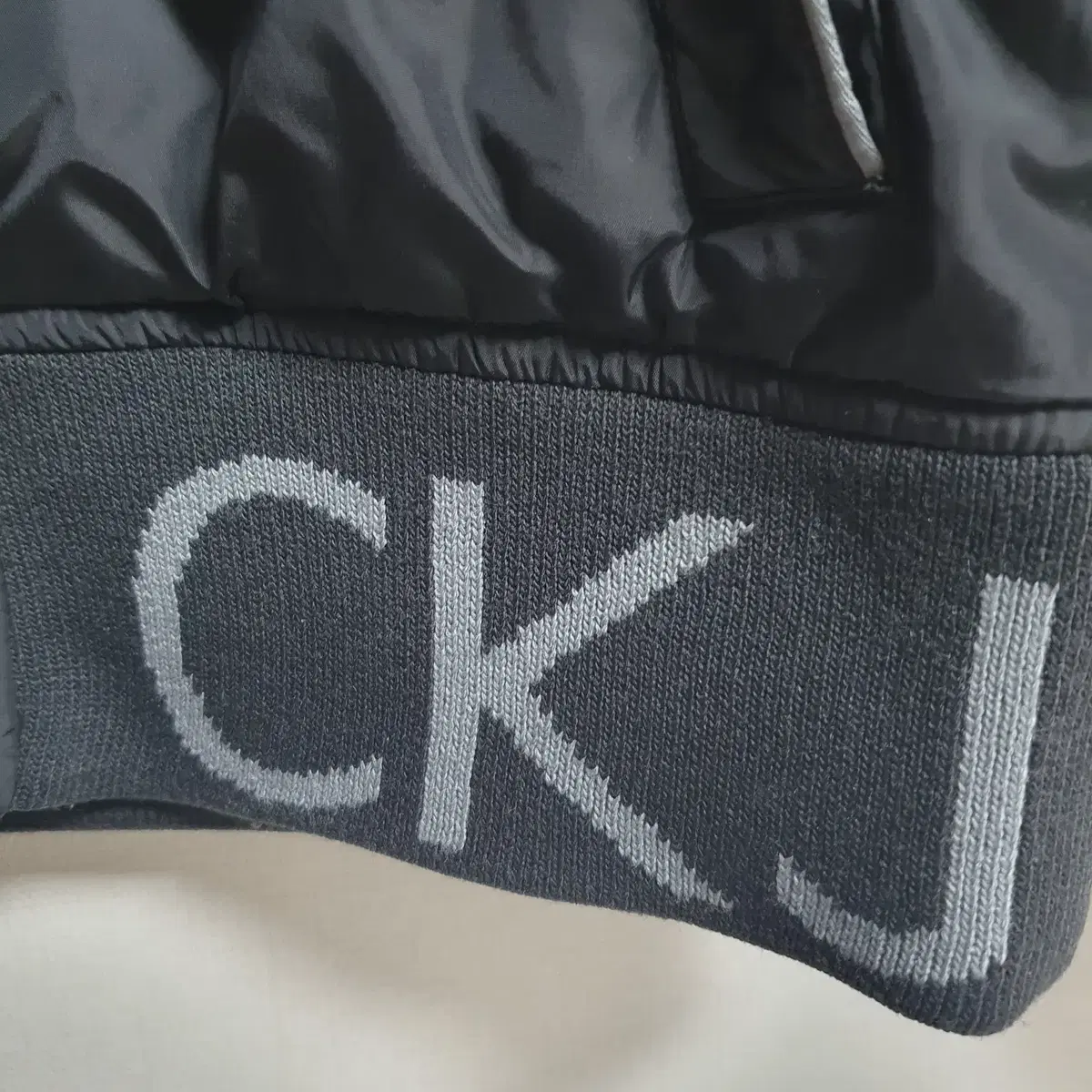 무료배송 캘빈클라인 진 CKJ Logo 덕 다운 자켓 덕다운점퍼 블랙 L