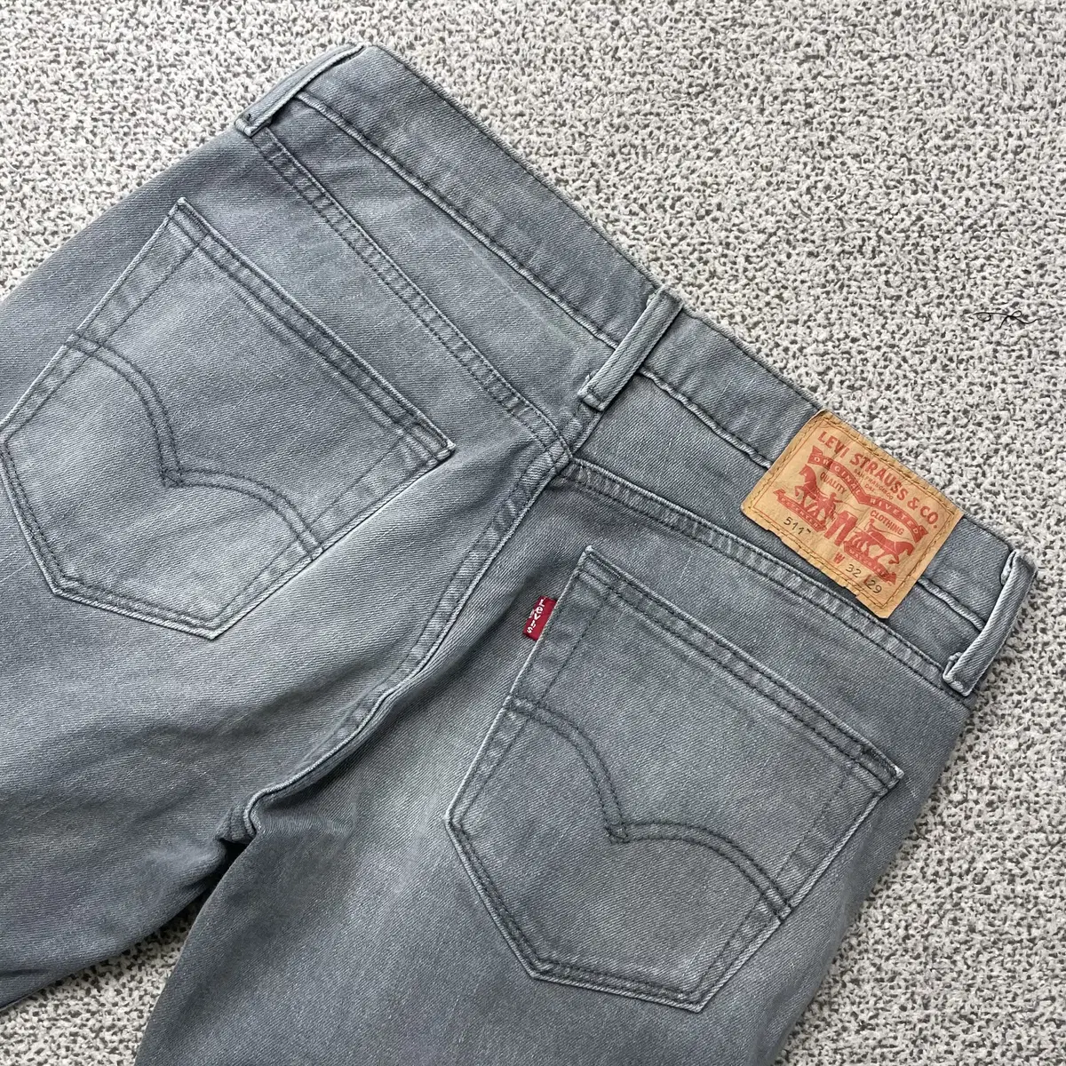 Levi's 511 Gray Denim Jeans 32 .241122