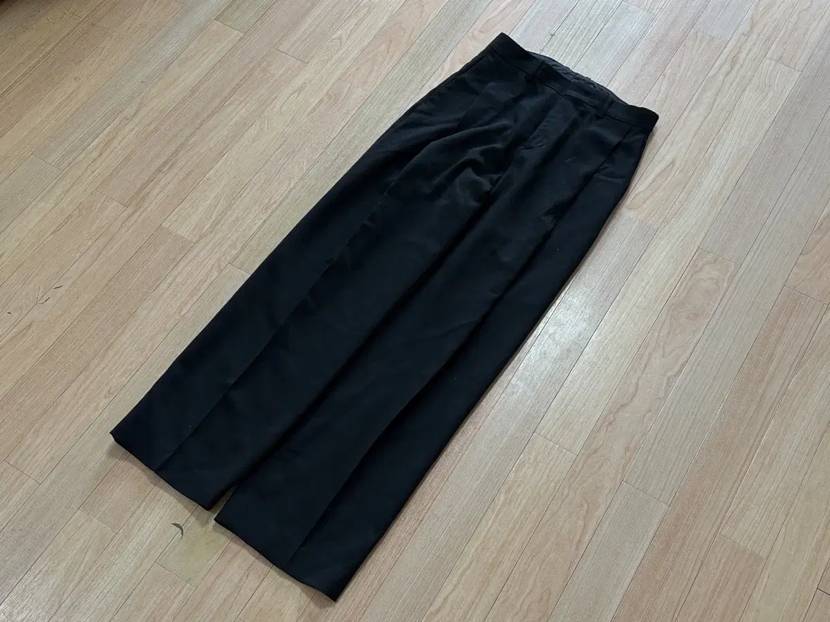 [M] Adidas One Deep Tuck Slacks Black