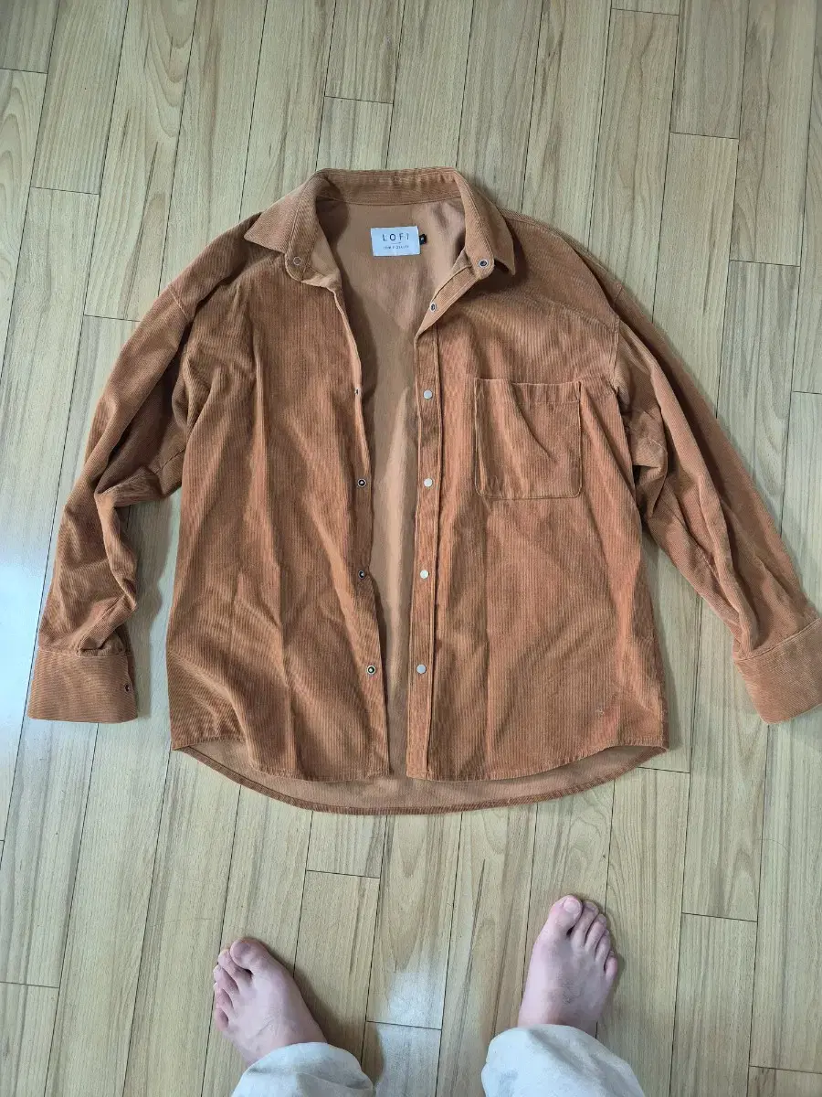 Lo-fi corduroy shirt