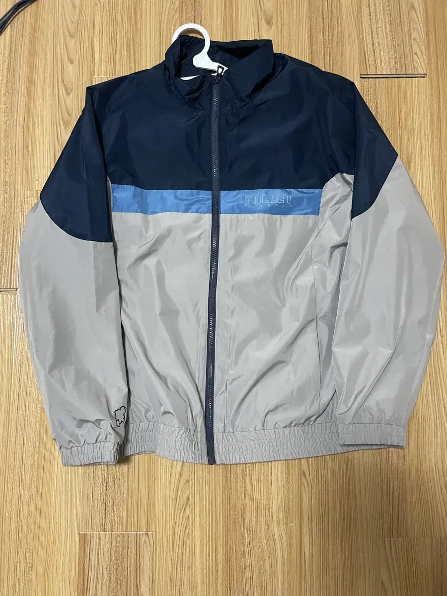 Millet Classic Windbreaker